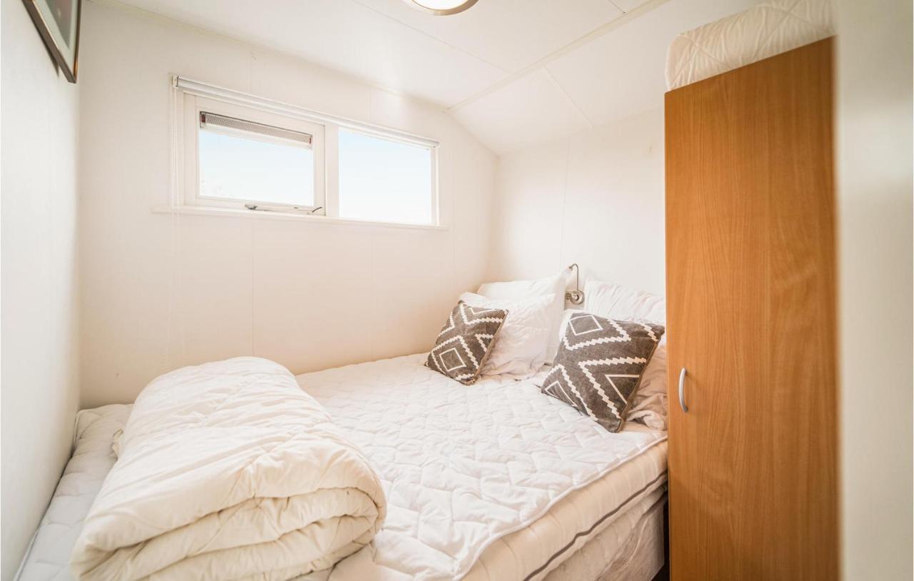 3 Bedroom Pet Friendly Home In Tzummarum Exterior foto